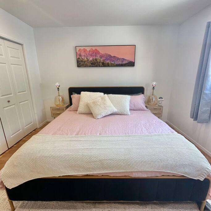 Angeles Charming Big House, King Bed, Parking, Ev Hébergement de vacances Los Angeles
